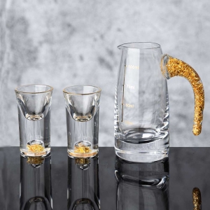 分酒器